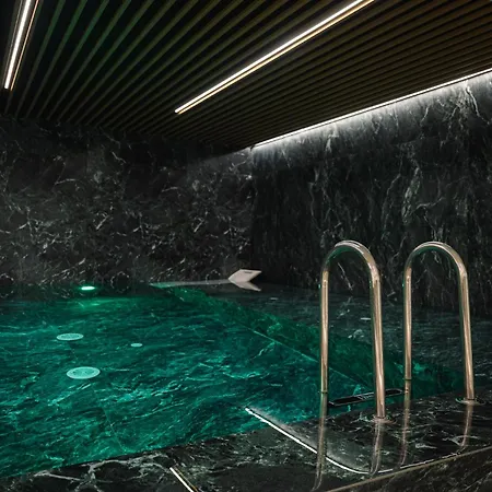 Designer • Pool & Sauna • Pipera Metro Apartment *